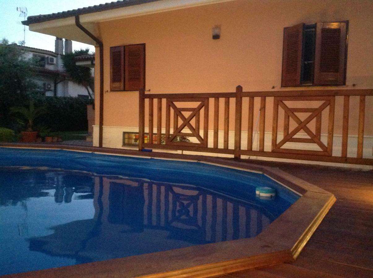 Villa Nevada -20 Min Da Roma Ladispoli Eksteriør billede
