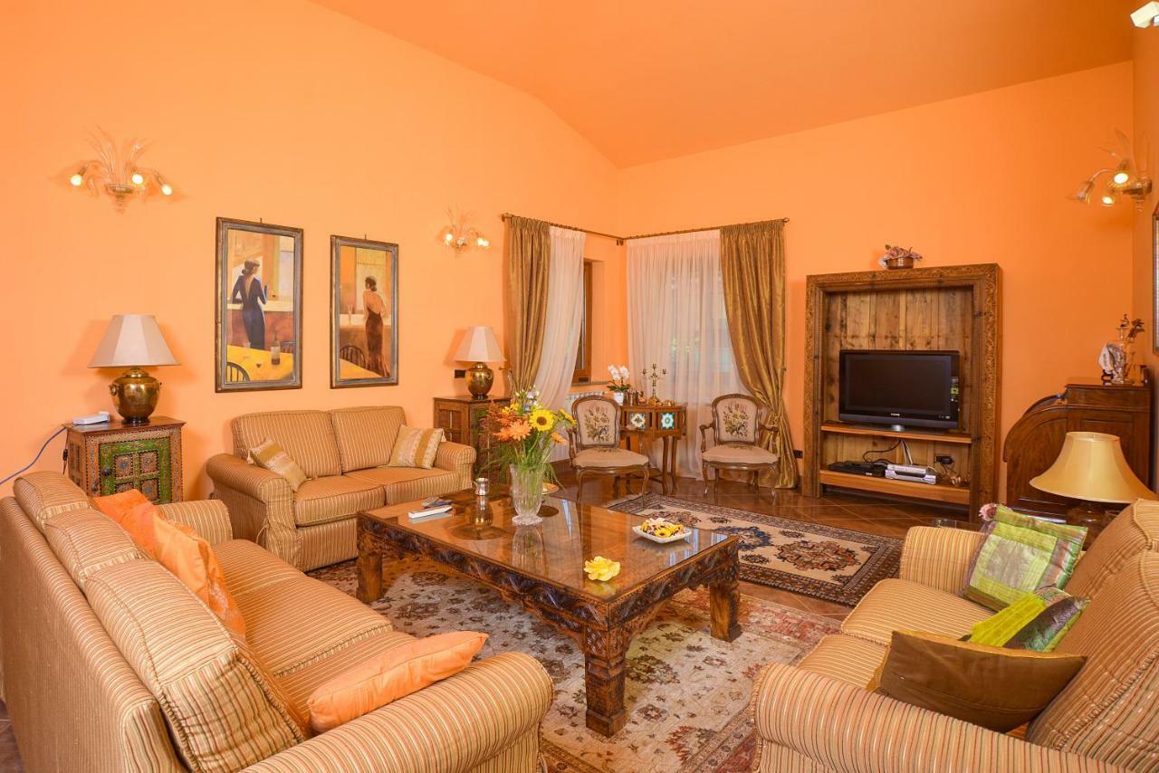Villa Nevada -20 Min Da Roma Ladispoli Eksteriør billede