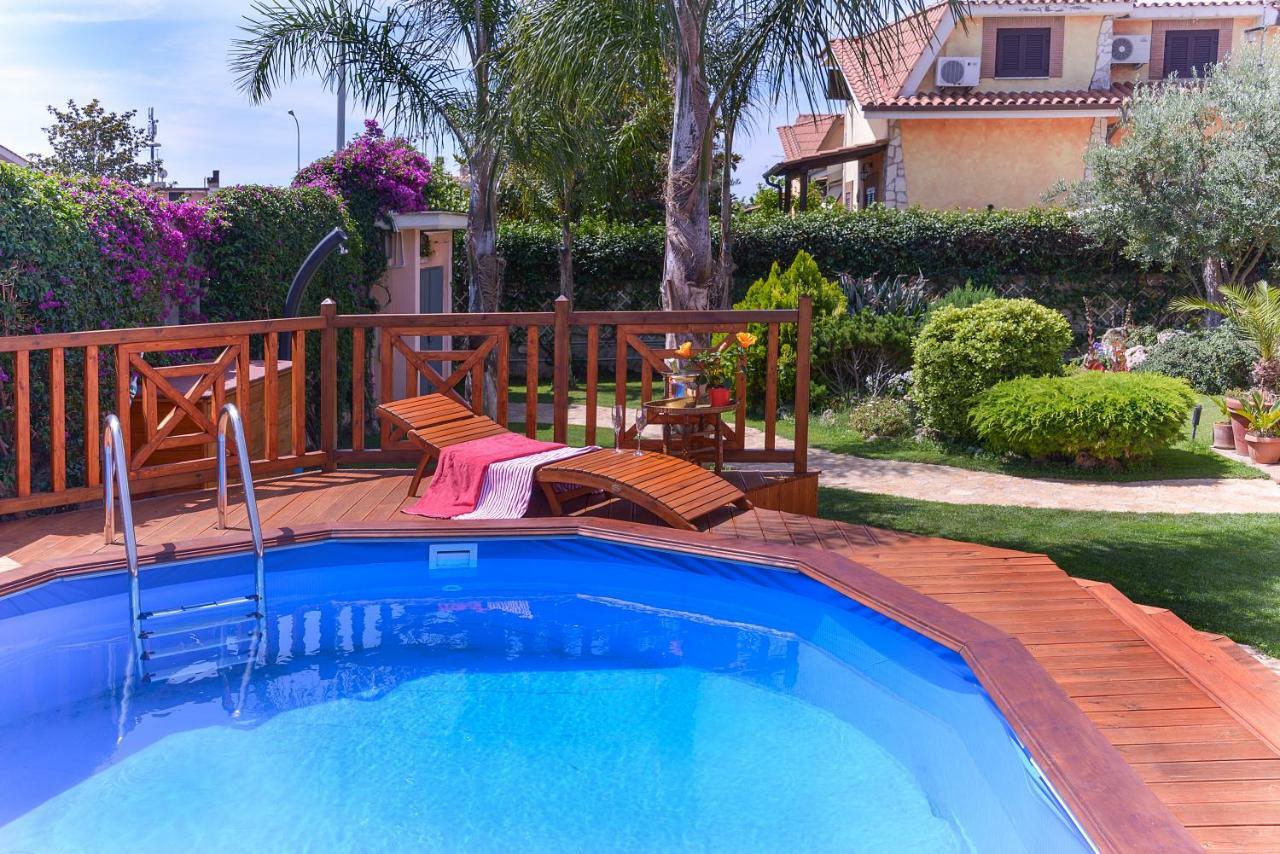 Villa Nevada -20 Min Da Roma Ladispoli Eksteriør billede